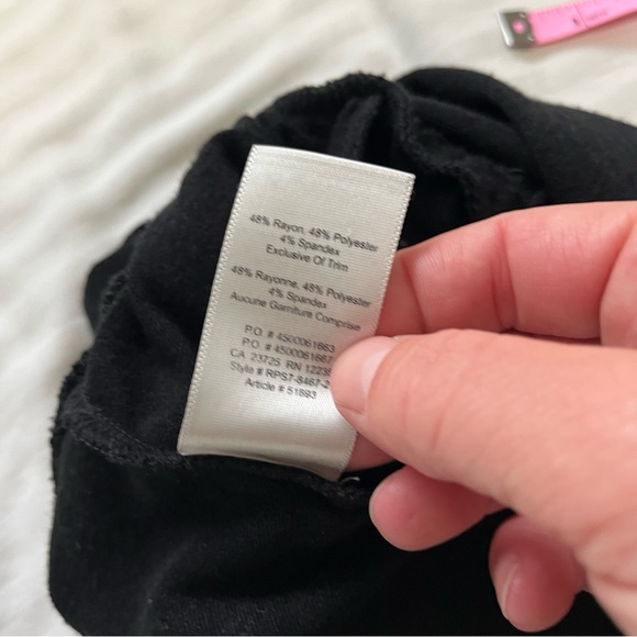 Aritzia Wilfred Izabel Scoop Back Sleeveless Knit Romper Black size XSmall - Picture 12 of 15